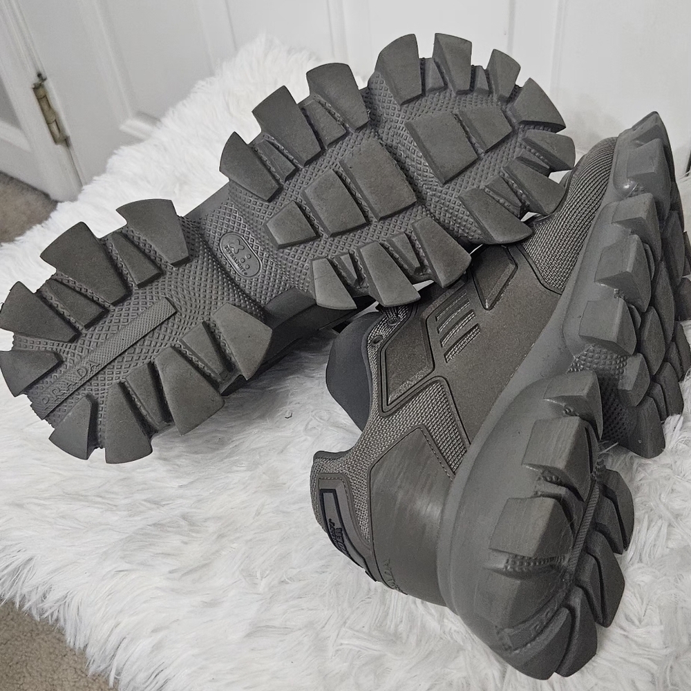 Prada Cloudbust Thunder Gray/Green Sneakers 11 - Picture 7 of 10